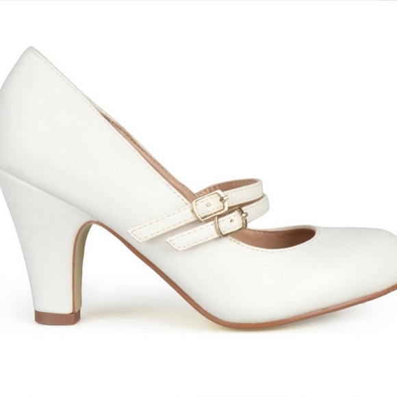 Mary Jane Round Toe Heels - Picture 5 of 11